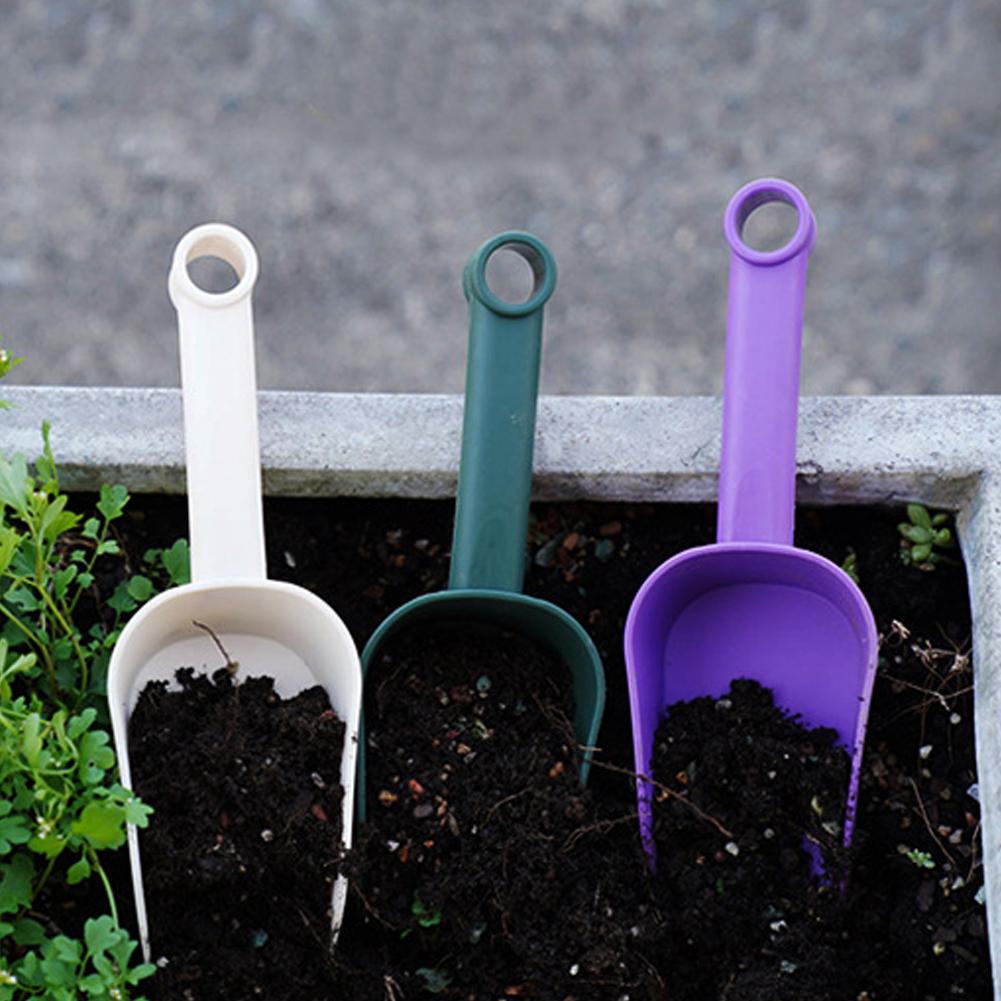 Plastic Garden Scoop Multi-fun - Soil Scoop Tool のレビューと価格